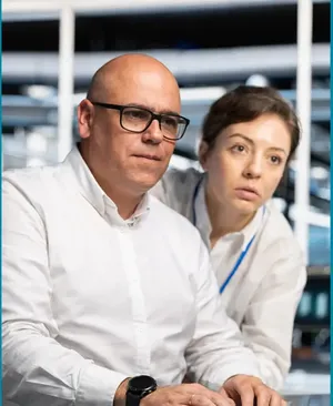 Equipa Morebiz em sessão com um cliente